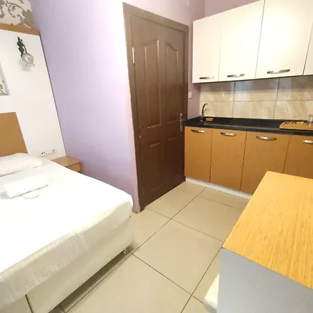 Grafen Aparthotel 3*