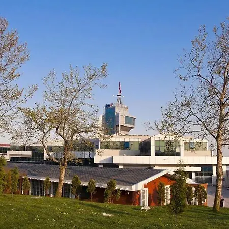 Grafen Aparthotel 3*