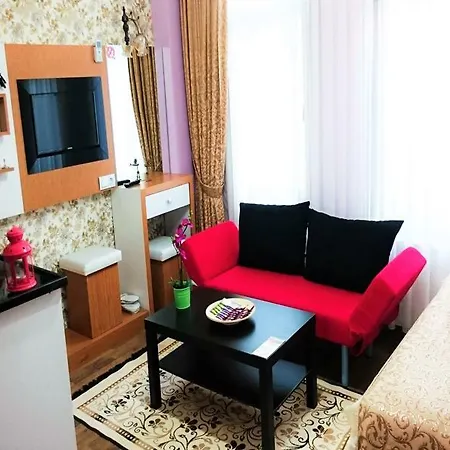 Grafen Aparthotel 3*